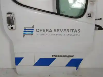 Автозапчастина б/у передні праві двері для renault trafic combi (ab 4.01) m9r780 посилання на oem iam   
