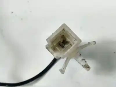 Second-hand car spare part trunk lock for kia carnival ii j3 oem iam references   