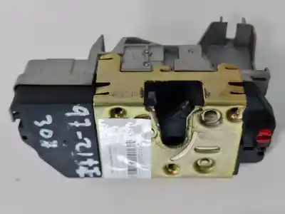 İkinci el araba yedek parçası SOL ARKA KAPI KILIDI için PEUGEOT 307 BREAK / SW (S1)  OEM IAM referansları   