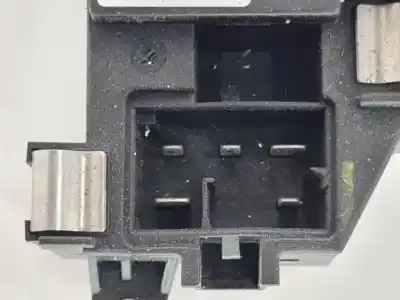 Автозапчасти б/у сопротивление нагреву за volkswagen jetta (1k2) bkc ссылки oem iam 011500002  3c0907521