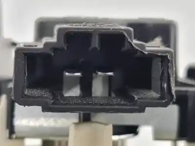 Автозапчасти б/у внутренний правый задний фонарь за volkswagen jetta (1k2) bkc ссылки oem iam 1k5945094  