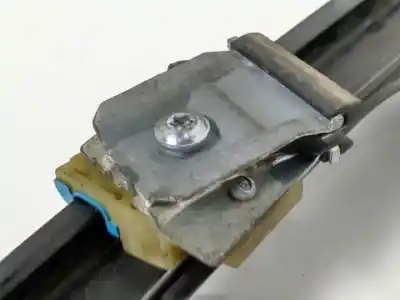 Автозапчастина б/у регулятор переднього правого скла для volkswagen jetta (1k2) bkc посилання на oem iam 992729105  