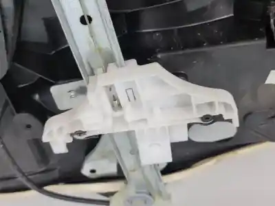 Автозапчастина б/у регулятор скла заднього правого для ford fiesta (cbk) fxja посилання на oem iam 2s61a045h22a  