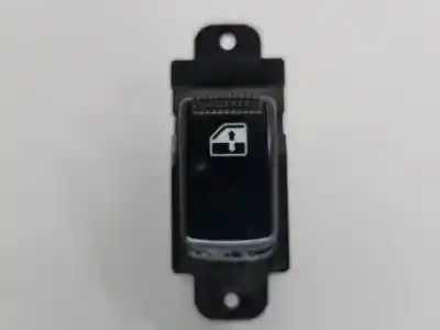 Peça sobressalente para automóvel em segunda mão botão / interruptor elevador vidro traseiro direito por kia rio (dc) a3e referências oem iam 935782d000