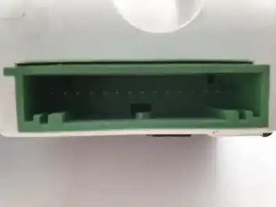 Second-hand car spare part multifunction display for renault laguna ii (bg0) f4r713 oem iam references 8200002604a   Second-hand car spare part multifunction display for renault laguna ii (bg0) f4r713 oem iam references 8200002604a