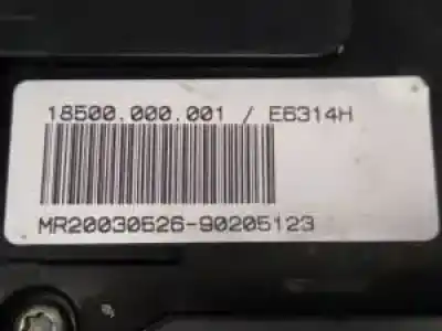 Second-hand car spare part fuse box unit for bmw serie 3 compact (e46) n42b18 oem iam references 90205123  