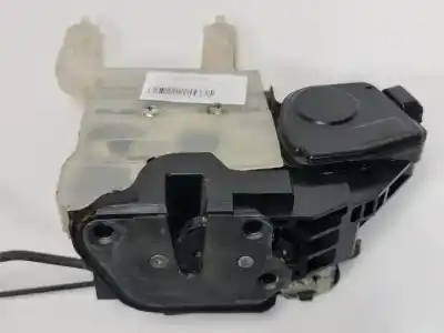 Second-hand car spare part left front door lock for hyundai tucson (jm) d4ea-v oem iam references 