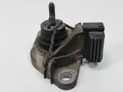 Second-hand car spare part right engine support for renault clio ii fase ii (b/cb0) k9k714 oem iam references 8200267625a  