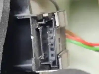 Second-hand car spare part left tailgate light for bmw serie 7 (e65/e66) n62b44 oem iam references   