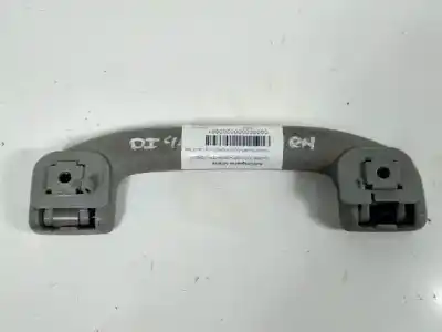 Second-hand car spare part right front door trim for nissan navara pick-up (d40m) yd25ddti oem iam references   