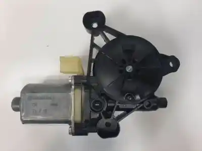 Автозапчасти б/у мотор стекла переднего правого за seat leon (5f1) clh ссылки oem iam 0130822716  