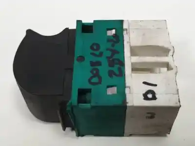Peça sobressalente para automóvel em segunda mão botão / interruptor elevador vidro dianteiro esquerdo por fiat i doblò (119) 223a7000 referências oem iam   
