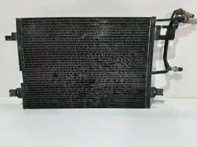 İkinci el araba yedek parçası klima kondenser / radyatör için volkswagen passat variant (3b5) 2.3 v5 cat (agz) oem iam referansları 8d0260401h  