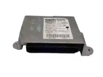 Pièce détachée automobile d'occasion BOITIER DE COMMANDE D'AIRBAG pour RENAULT SCENIC II  Références OEM IAM 8200411013  