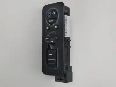 Автозапчастина б/у УПРАВЛІННЯ СКЛАМИ ЗАДНІХ ПРАВІХ для LAND ROVER RANGE ROVER SPORT (L320)  Посилання на OEM IAM YUD501080PVJ  