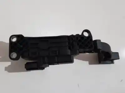 Second-hand car spare part accelerator pedal for mazda 3 sedán (bk) 2.0 (bkep) oem iam references   