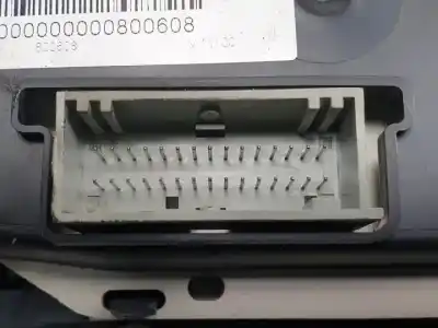 Автозапчасти б/у приборная доска за renault trafic combi (ab 4.01) f9q762 ссылки oem iam 8200006337  