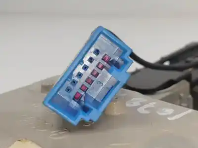 Peça sobressalente para automóvel em segunda mão luz interior por audi q7 (4l) bug referências oem iam 4l0947135f  