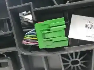 Pezzo di ricambio per auto di seconda mano bracciolo centrale per jaguar xe 204dtd riferimenti oem iam 228645  