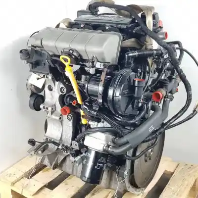 Pièce détachée automobile d'occasion moteur complet pour volkswagen new beetle cabriolet (1y7) azj références oem iam azj  