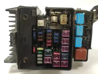 Second-hand car spare part fuse box unit for lexus rx 300 (mcu35) 1mzfe oem iam references   