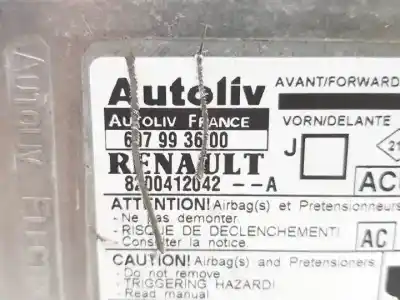 Автозапчастина б/у блок управління подушками безпеки для renault scénic ii (jm0/1_) 2.0 (jm05, jm0u, jm1n, jm1u, jm2v) посилання на oem iam 607993600  