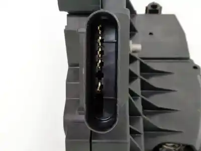 Peça sobressalente para automóvel em segunda mão fechadura da porta dianteira esquerda por ford focus lim. (cb8) t1db referências oem iam bm5aa21813  