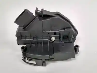 Peça sobressalente para automóvel em segunda mão fechadura da porta dianteira esquerda por ford focus lim. (cb8) t1db referências oem iam bm5aa21813  
