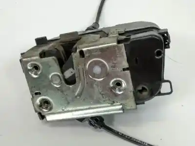 Pièce détachée automobile d'occasion SERRURE DE PORTE ARRIÈRE DROITE pour RENAULT MEGANE II FAMILIAR  Références OEM IAM 2108070523  
