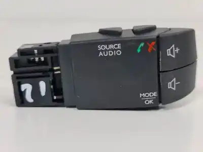 Автозапчастина б/у многофункційне управління для renault captur (j5al) k9k628 посилання на oem iam 