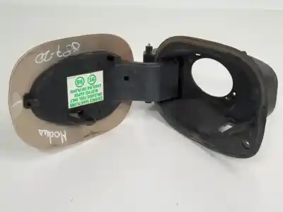 Автозапчасти б/у наружная крышка топлива за renault modus k4j770 ссылки oem iam 8200389403  