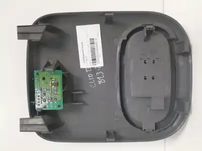 Pezzo di ricambio per auto di seconda mano luce interna per renault clio ii fase i (b/cbo) d7f720 riferimenti oem iam 7700410612  