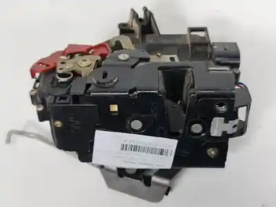 Peça sobressalente para automóvel em segunda mão fechadura da porta traseira esquerda por audi a4 avant (8e) ake referências oem iam 8e0839015