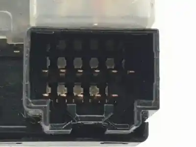 Second-hand car spare part windshiel wiper switch for mazda 3 sedán (bk) 2.0 (bkep) oem iam references 17d682  