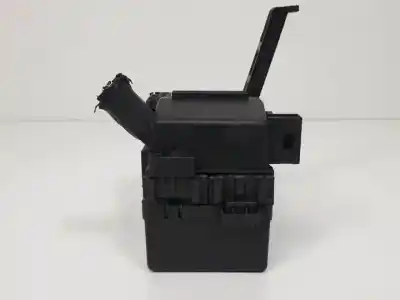 Second-hand car spare part fuse box unit for nissan navara pick-up (d40m) yd25ddti oem iam references 63564005  