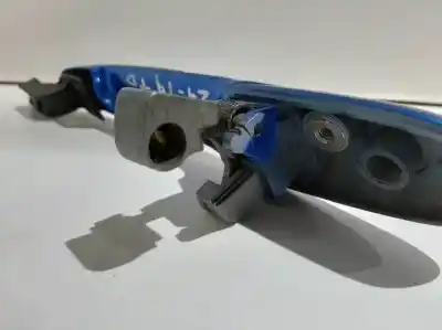 Автозапчасти б/у задняя правая наружная ручка за mazda 3 sedán (bk) 2.0 (bkep) ссылки oem iam   