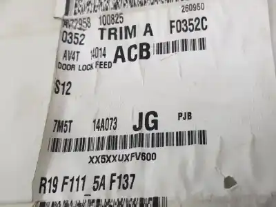 Pièce détachée automobile d'occasion boîtes à fusibles pour ford kuga (cbv) ufda références oem iam 7m5t14a073jg r19f1115af137 xx5xxuxfv600 
