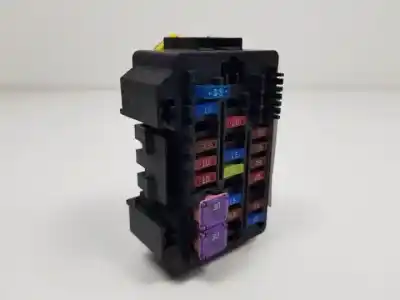 Second-hand car spare part fuse box unit for mazda cx-9 (2007 - ... ) ma oem iam references 