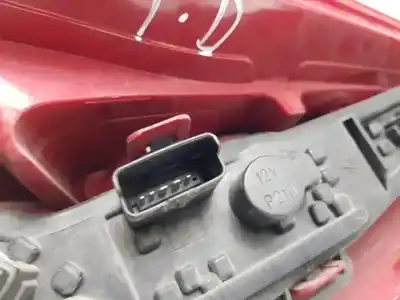 Peça sobressalente para automóvel em segunda mão farolim traseiro direito por citroen c4 coupe 9hx referências oem iam 9646801677  