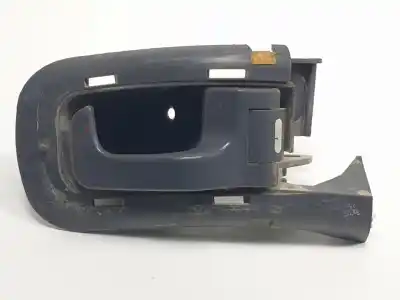 Pezzo di ricambio per auto di seconda mano maniglia interna anteriore destra per mercedes-benz vito (w638) caja cerrada 601942 riferimenti oem iam a6387660578  