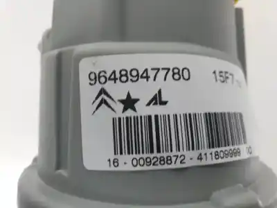 Автозапчастина б/у правий протитуман для citroen c3 8hx посилання на oem iam 9648947780  6208e1