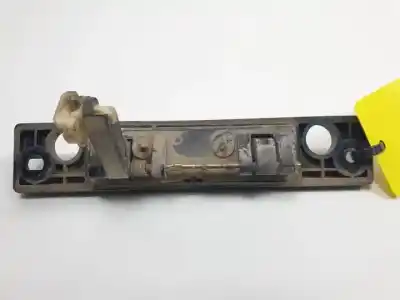 Second-hand car spare part tailgate back door handle for kia carnival d/j3 oem iam references   