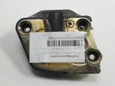 Second-hand car spare part left side door lock for kia carnival d/j3 oem iam references 