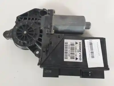 Recambio de automóvil de segunda mano de motor elevalunas trasero derecho para audi a4 berlina (8e) 2.5 v6 24v tdi referencias oem iam 0130821766