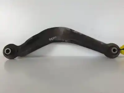 Recambio de automóvil de segunda mano de brazo suspension inferior trasero derecho para opel insignia berlina a20dth referencias oem iam 13268882  