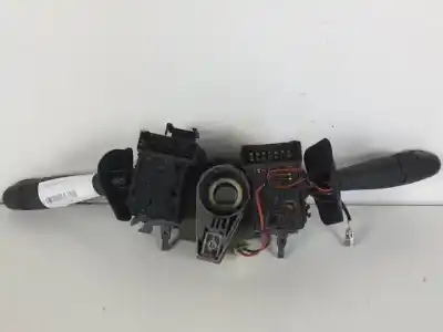 Автозапчасти б/у управление светом за renault kangoo i (f/kc0) k9ka7 ссылки oem iam 8200379527  34394503 Автозапчасти б/у управление светом за renault kangoo i (f/kc0) k9ka7 ссылки oem iam 8200379527  34394503