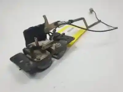 Second-hand car spare part trunk lock for kia carnival d/j3 oem iam references   