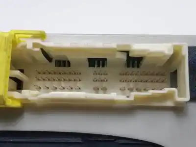 Автозапчасти б/у блок реле/предохранителей за lexus is 250c (gse20) 4gr-fse ссылки oem iam 8922153260  