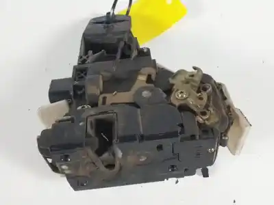 Peça sobressalente para automóvel em segunda mão fechadura da porta dianteira direita por volkswagen passat variant (3b6) awx referências oem iam 