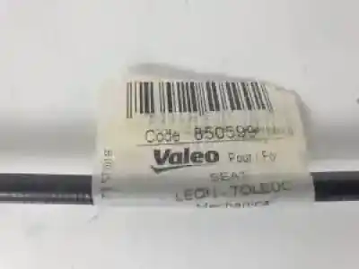 Peça sobressalente para automóvel em segunda mão elevador de vidros dianteiro direito por seat leon (1m1) atn referências oem iam 850599  